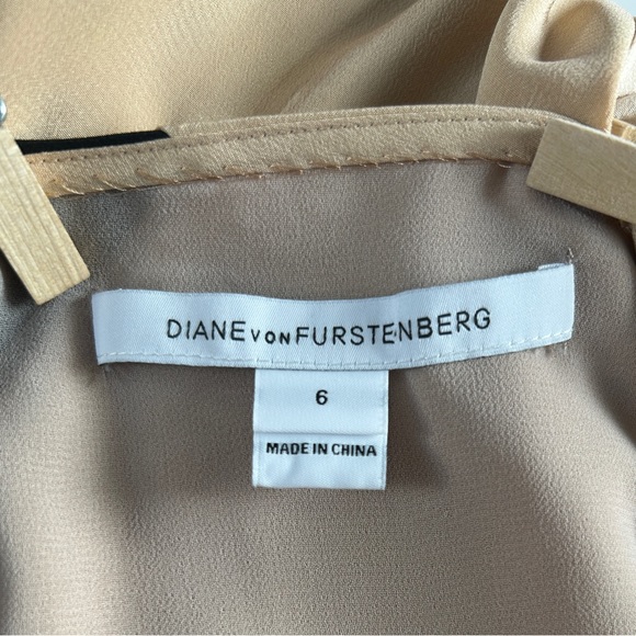 Diane Von Furstenberg Seraphina Silk Colorblock Blouse Size 6 NWOT - Picture 7 of 12